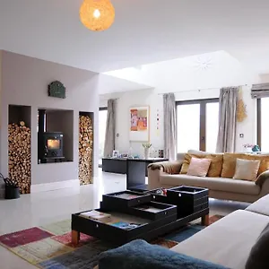 Modern 4 Bedroom House Ring Of Kerry -killarney Holiday home